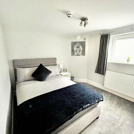 Lymm Living Hotel Warrington  Ngoại thất bức ảnh