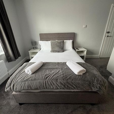 Lymm Living Hotel Warrington  Ngoại thất bức ảnh
