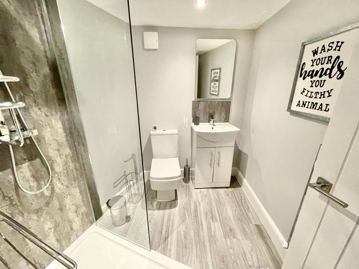 Lymm Living Hotel Warrington  Ngoại thất bức ảnh