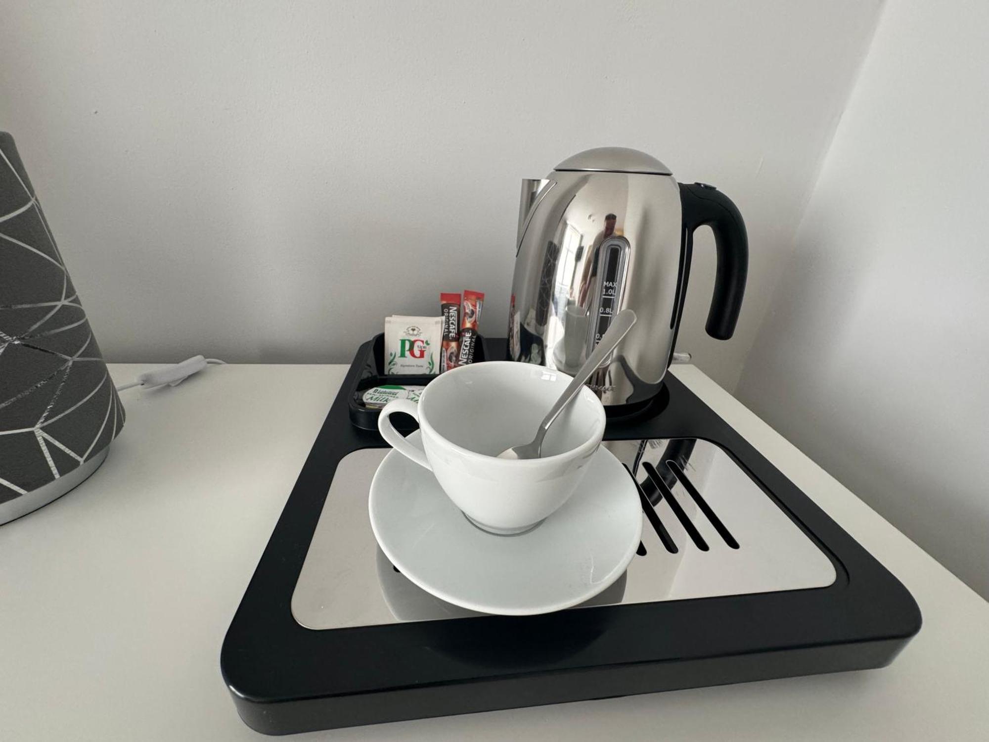 Lymm Living Hotel Warrington  Ngoại thất bức ảnh