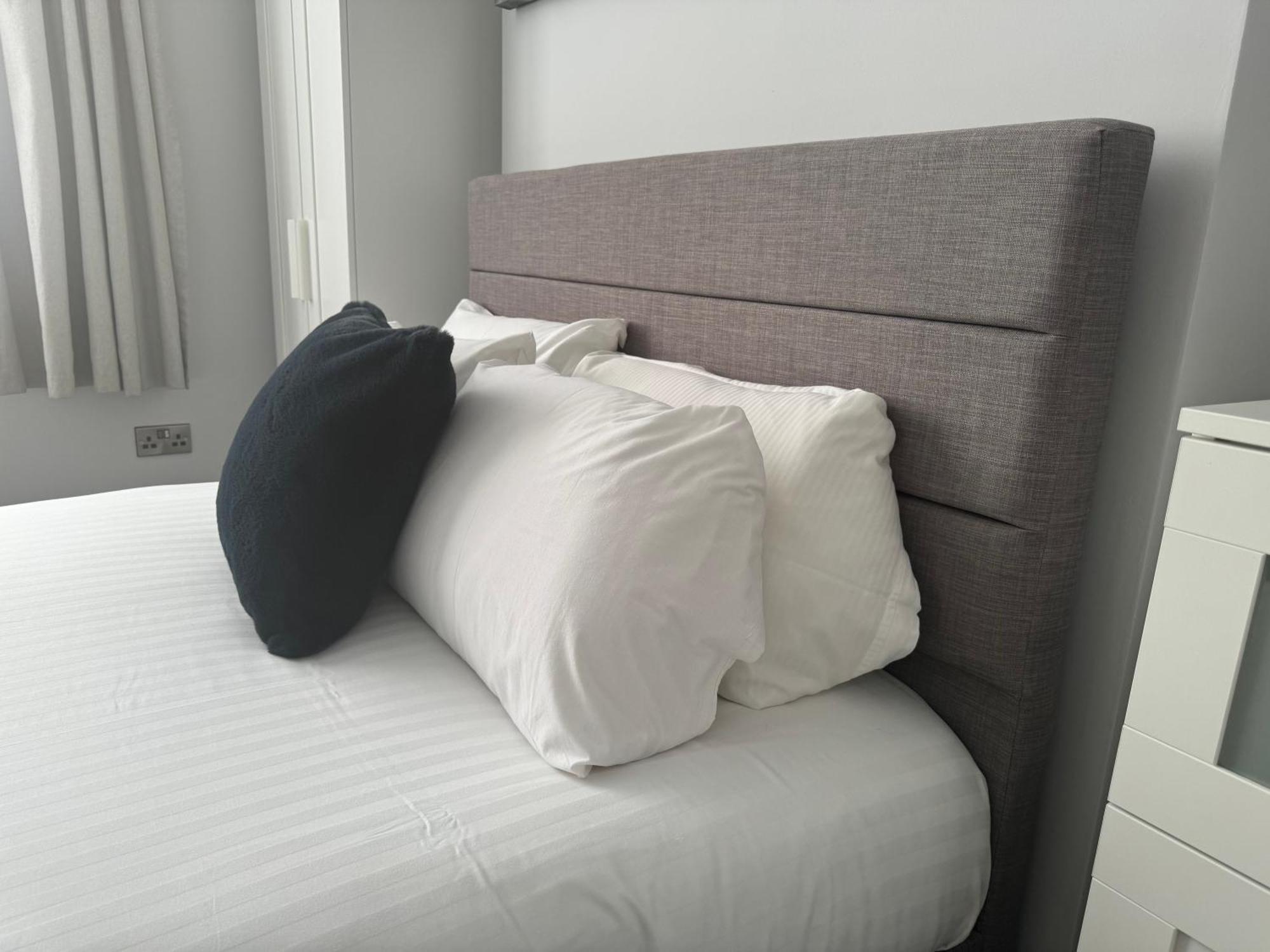 Lymm Living Hotel Warrington  Ngoại thất bức ảnh