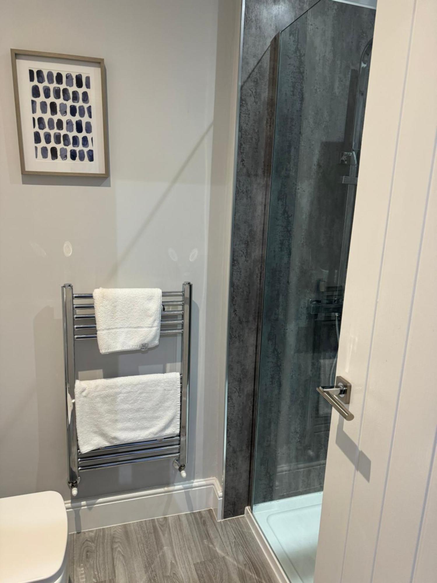 Lymm Living Hotel Warrington  Ngoại thất bức ảnh