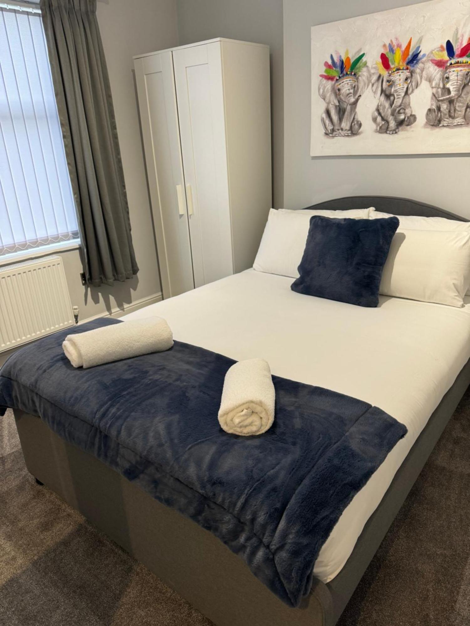 Lymm Living Hotel Warrington  Ngoại thất bức ảnh