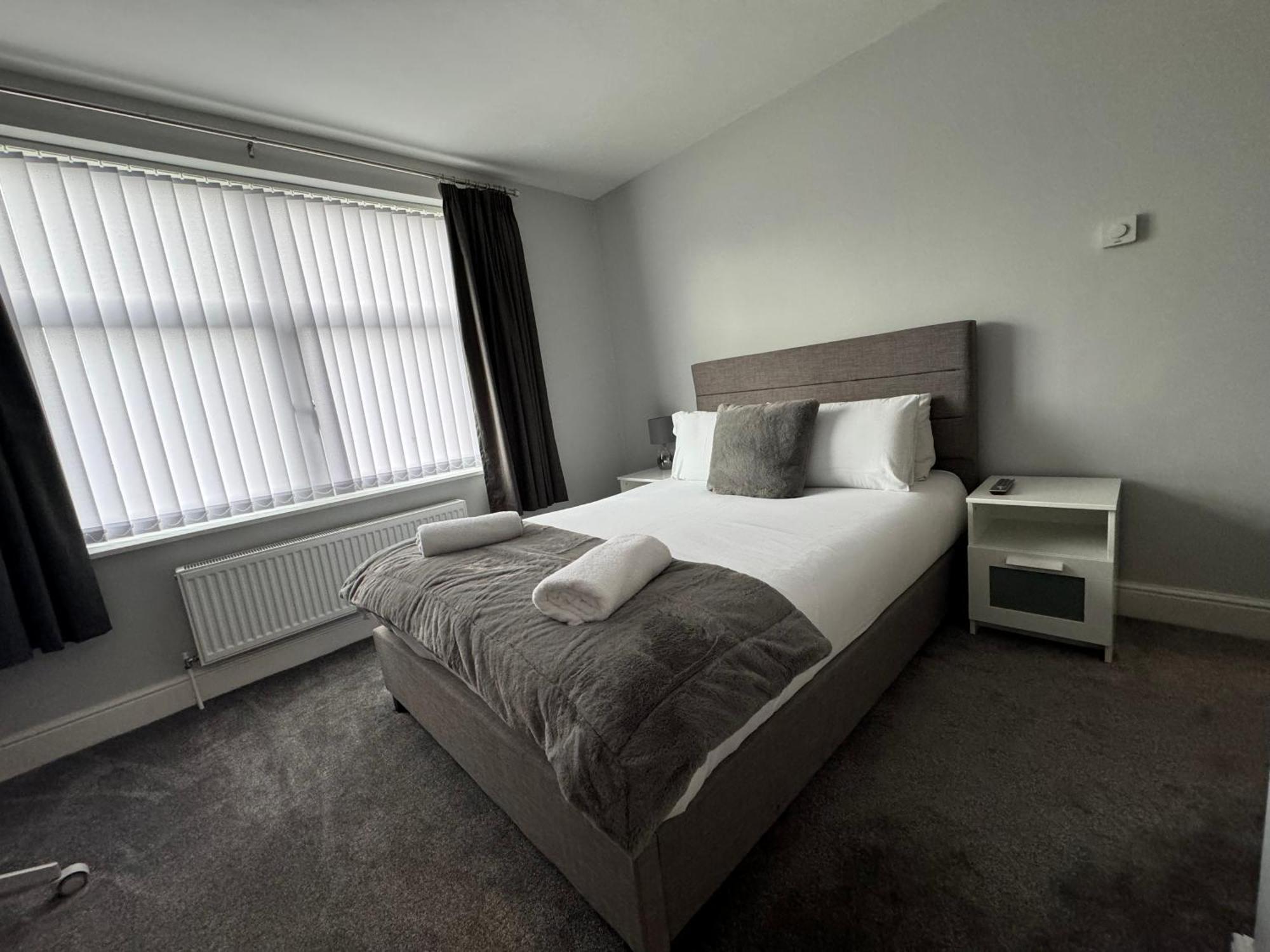 Lymm Living Hotel Warrington  Ngoại thất bức ảnh